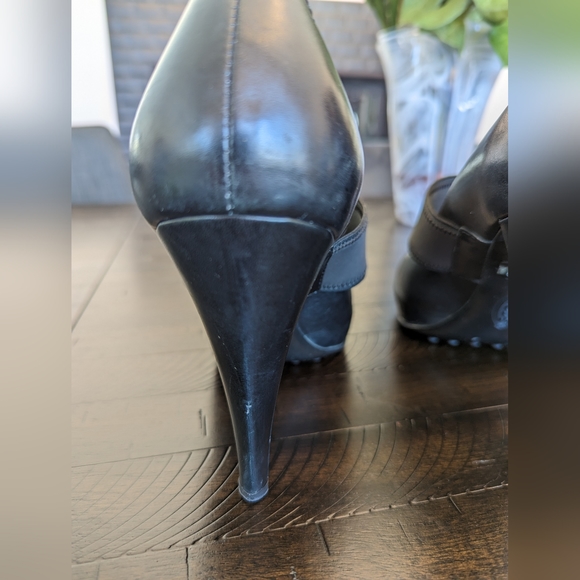 Tods Black Strap Platform Heel s: EU 40 US 10 - Picture 8 of 16